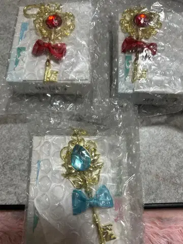 디즈니 스토어 시크릿 키체인 백설공주 재스민 세트