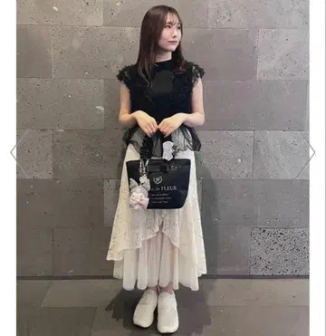 새상품급 메종 드 플뢰르 블랙 토트백 & 파우치