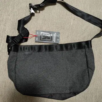 [ 새상품 ] 크롬 메신저 백 그레이 9L