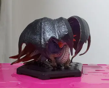 몬스터 헌터 몬헌 피규어 네로미에르