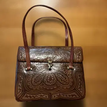 카빙 가죽 핸드백