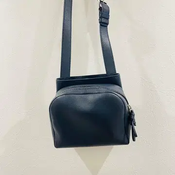 [ MOTHER HOUSE ] 소라 2way 숄더 네이비