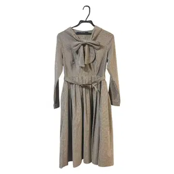 an another angelus 숄카라 보타이 체크 원피스