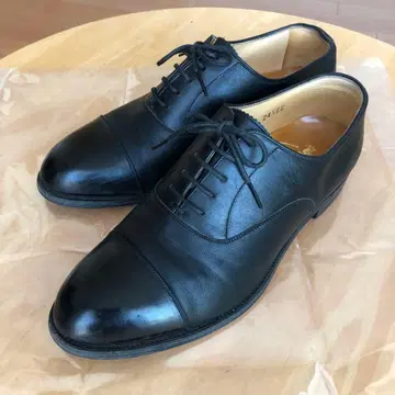 HIROKAWA SCOTCH GRAIN 블랙 드레스 슈즈 가죽