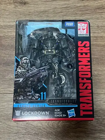 트랜스포머 스튜디오 시리즈 11 락다운