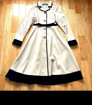 an3 카메오 버튼 바이컬러 코트 베이지 x 네이비