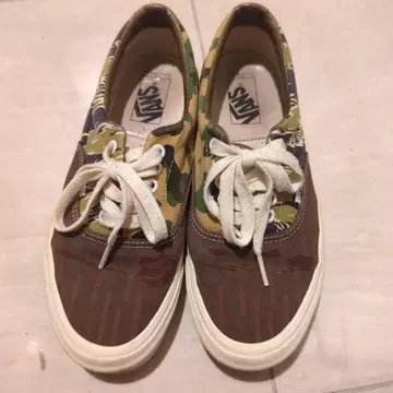 VANS 브라운 카모플라쥬 스니커즈