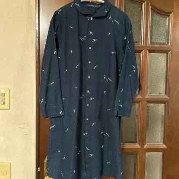 팔라스 팰리스 꽃무늬 자수 인디고 원피스