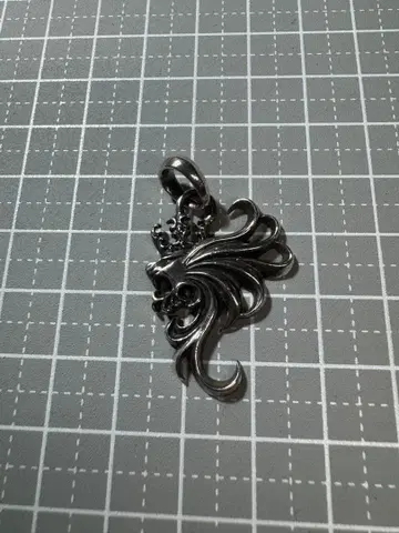 LION HEART Howl top 925 sterling