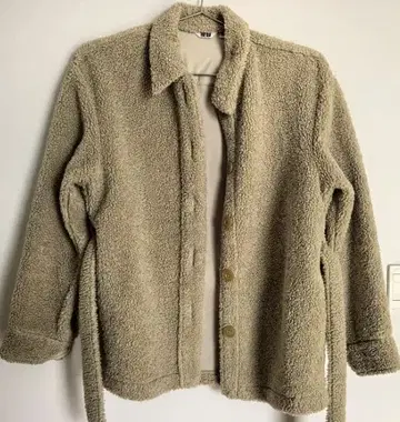 베이지 보아 자켓 플리스 소재