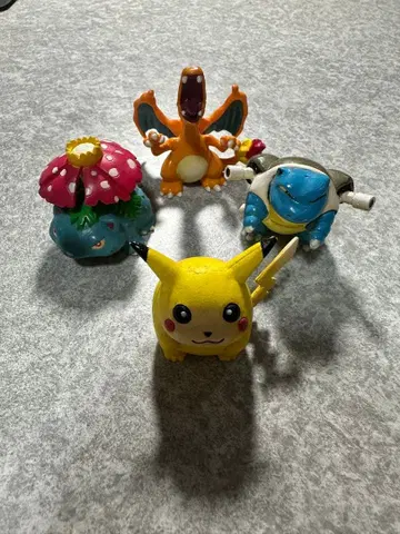 포켓몬 초기 몬코레 스타팅 멤버 & 피카츄