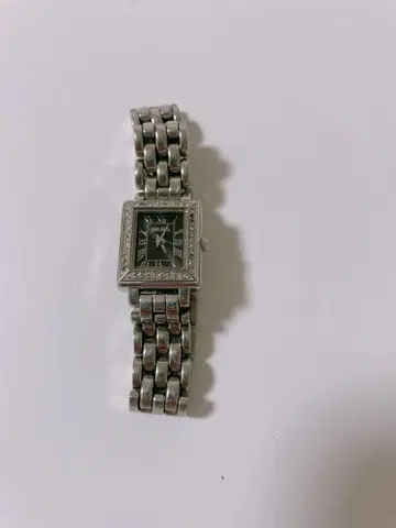 실버 사각형 시계 스톤 포함