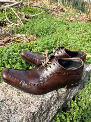 KATHARINE HAMNETT 드레스 신발 25.5cm 브라운