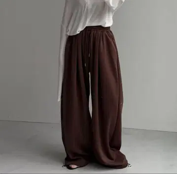 신상 [ wee9s ] 슈퍼 루즈 맨투맨 / brown