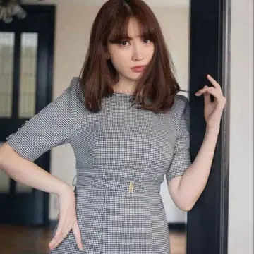 하립투 Lady Checkered Belted Midi Dress
