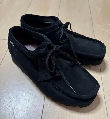 CLARKS/클락스 WALLABEE GTX 왈라비 고어