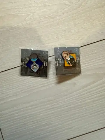 요루시카 핀 배지 세트