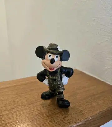 디즈니 미키 탐험가 PVC 피규어 키링 아메토이