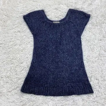 휴먼 우먼 여성용 반팔 니트 M 모헤어 양모 네이비 컬러 산에이