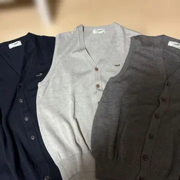 크로커다일 니트 베스트