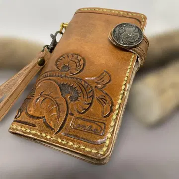 하만 오크 가죽 카빙 장지갑