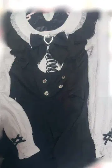 리즈리사 LIZLISA 프릴 스핀들 셋업 블랙