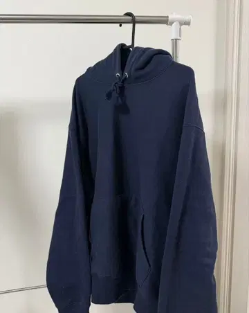 Champion 네이비 후드 부착 후드티