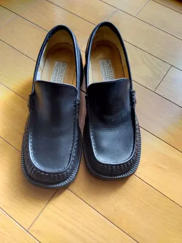 빈티지 wannabe 여성용 로퍼 새상품급 이탈리아제 35