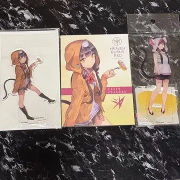 헤븐 번즈 레드 아크릴 스탠드 아사쿠라 카렌