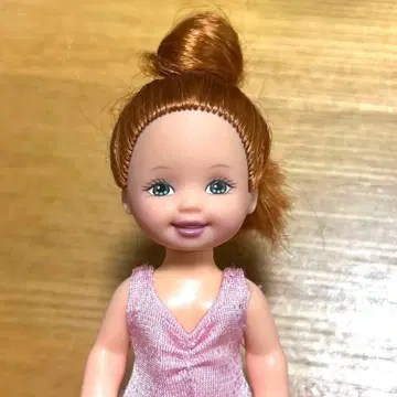 바비 켈리 친구 발레리나 로레나 마텔