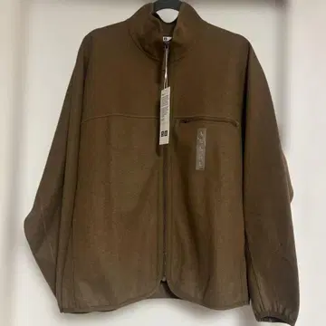 미사용 새상품 새상품급 UNIQLO U 브라운 점퍼 L 사이즈