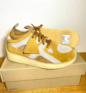 [ 새상품 ] Clarks BREACON 스니커즈 23.5 cm