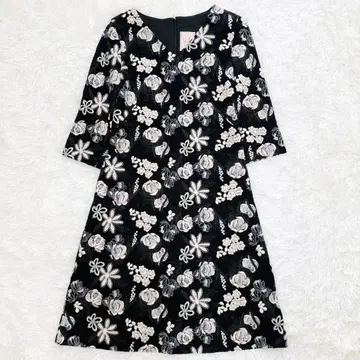 레어 Sybilla 시빌라 꽃무늬 자수 원피스