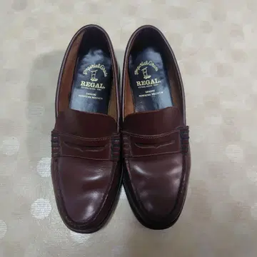 REGAL 핸드쏘운 모카신 로퍼 다크 브라운