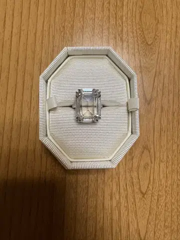 스와로브스키 Mesmera 반지 옥타곤 컷 52