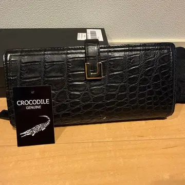 CROCODILE 천연 가죽 블랙 장지갑