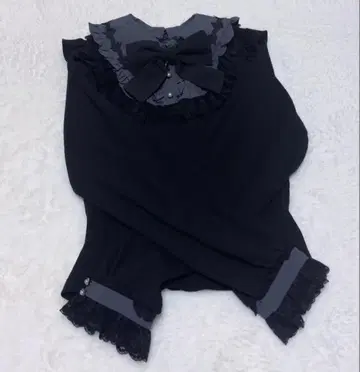 NOEMIE 고딕 로즈 요크 리본 티셔츠