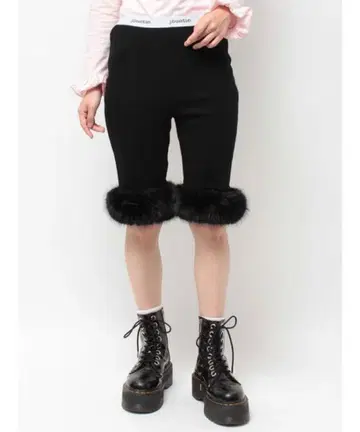 Jouetie 퍼 장식 블랙 숏팬츠