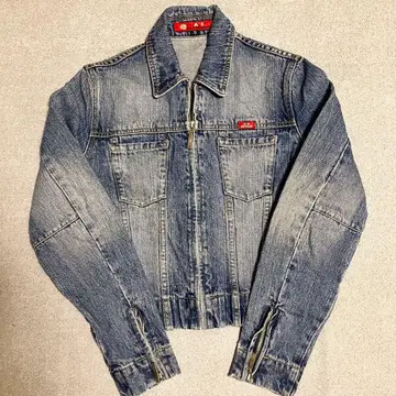 데님 자켓 짧은 기장 기믹 색빠짐 Y2K 그런지 헤이세이 갸루