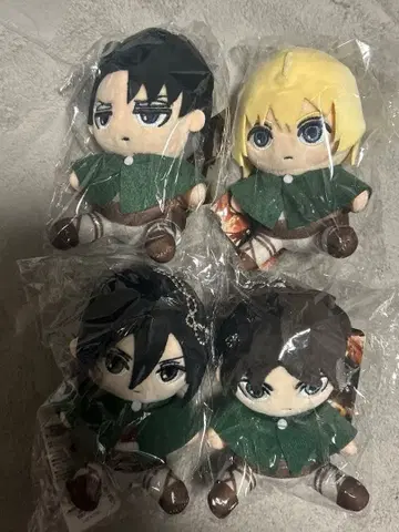 진격의 거인 봉제 인형