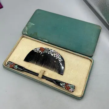 255 빈티지 하자품 꽃무늬 장식의 블랙 빗과 손잡이 세트