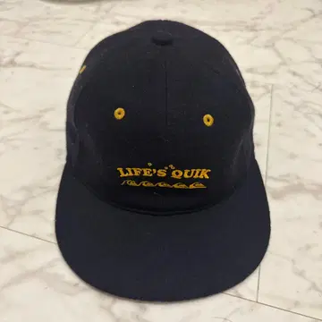 LIFE'S QUIK 네이비 야구 모자