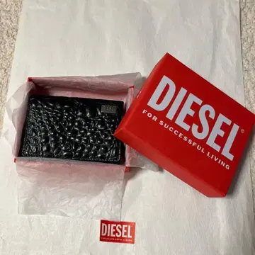 DIESEL 소가죽 블랙 이단 접이식 지갑 (박스 포함)