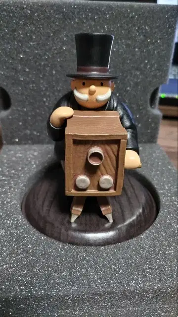 미타카의 숲 미술관 프라이데이 아저씨