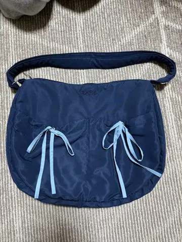 TOMORROW X TOGETHER 크로스백