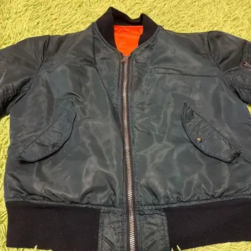 알파 인더스트리즈 MA-1 90s USA제 플라이트 자켓