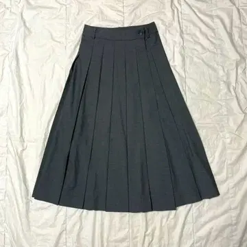 SOEJU 랩 플리츠 스커트 차콜 S