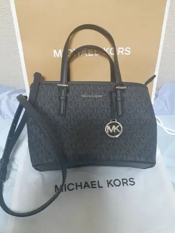 MICHAEL KORS 블랙 숄더백