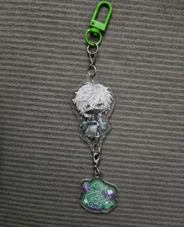 니지산지 무라쿠모 카게츠 이어지는 아크릴 키링 Dytica half