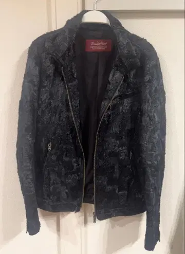 Tornado Mart 퍼 마감 자켓